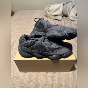 Adidas Yeezy 500 Sneakers Box